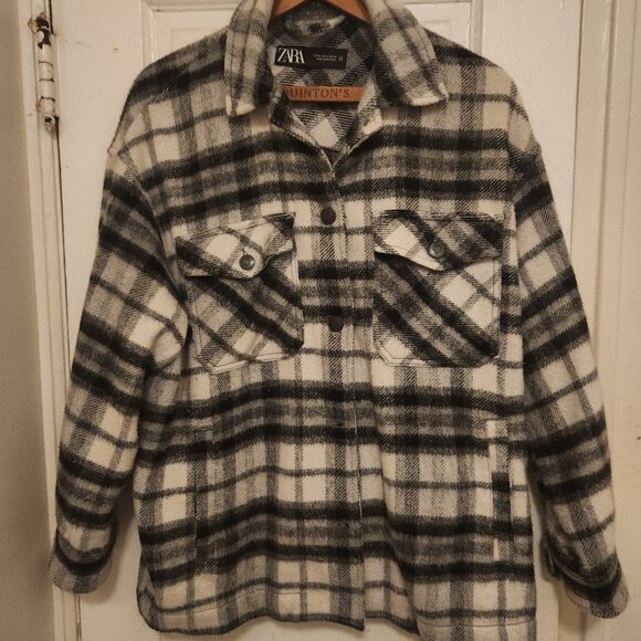 Zara Shacket - Picture 2 of 4